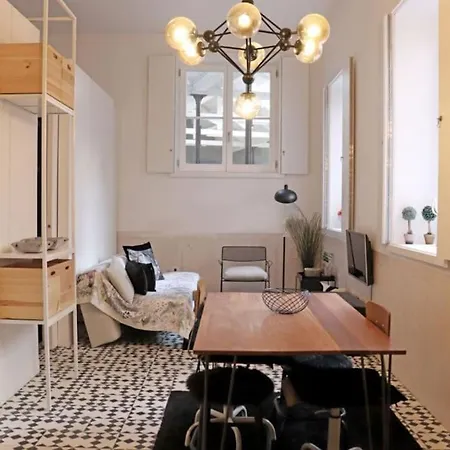 In - Formosa House * Porto