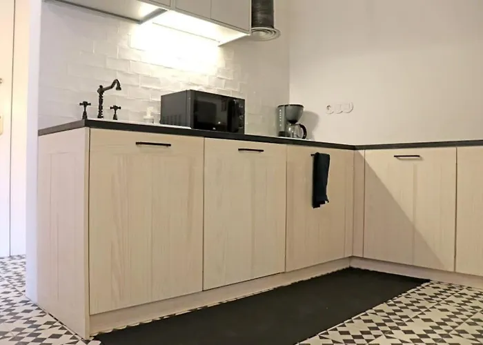 In - Formosa House Апартаменты *