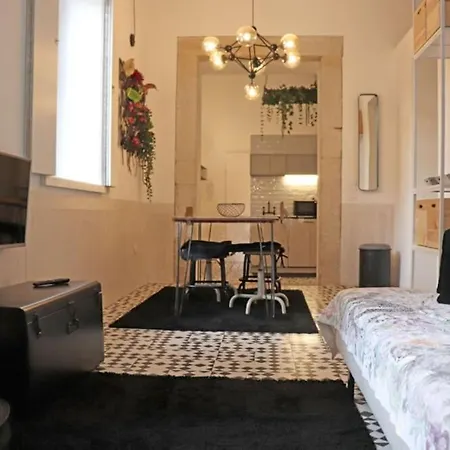 In - Formosa House Porto